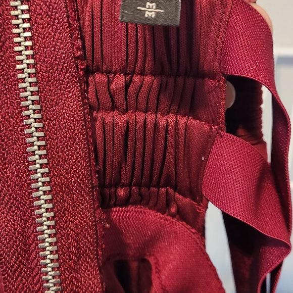 Express Dress - Picture 5 of 6